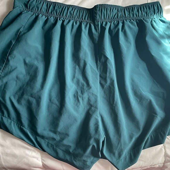 Nike Blue Athletic Shorts Lightweight Performance - Picture 1 of 3